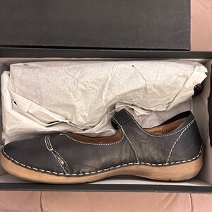 Women’s Josef Seibel shoes